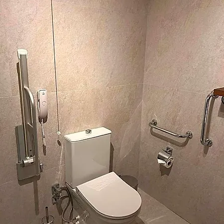 Doors & 5*